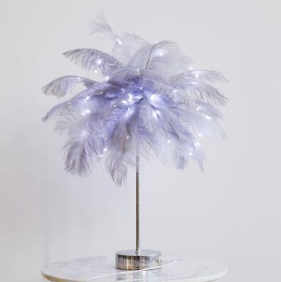 Nordic Feather Desk Lamp